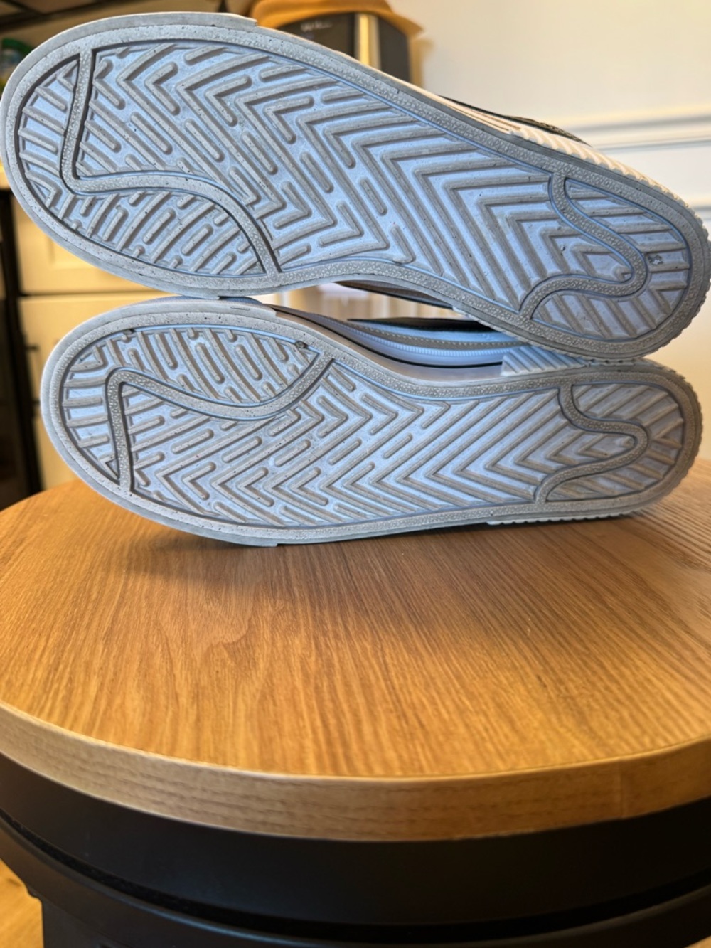 Nike Court Legacy Lift Platform Sneaker - Picture 13 of 16